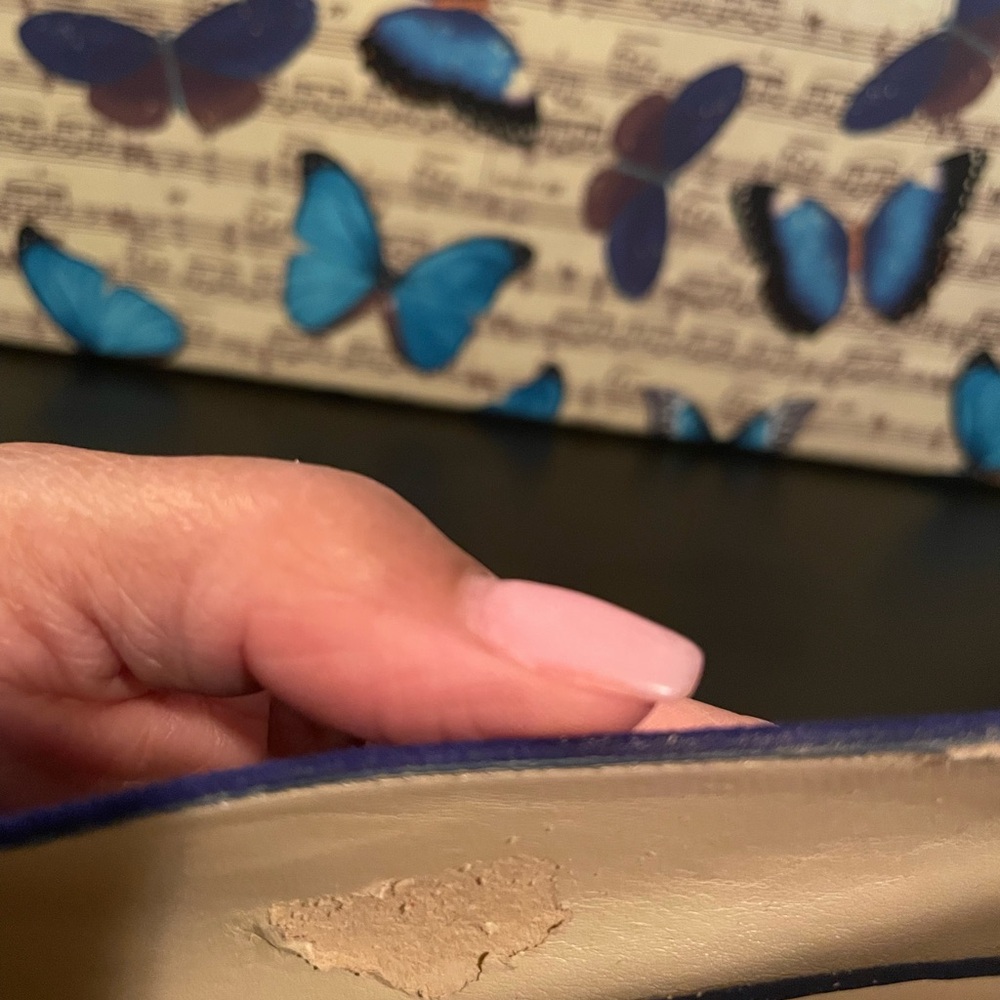 Blue Suede Shoes - Picture 4 of 4